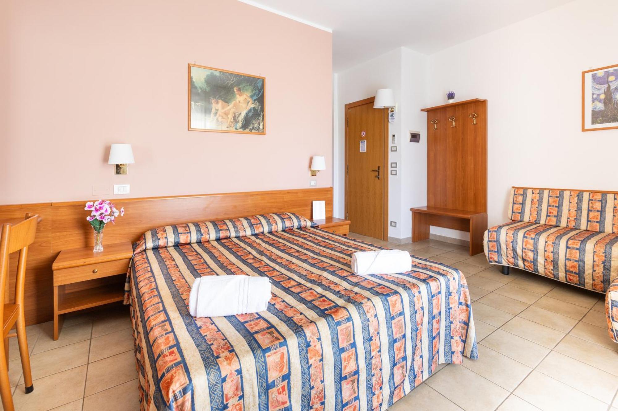 Hotel Palme Gemelle Vieste Eksteriør bilde
