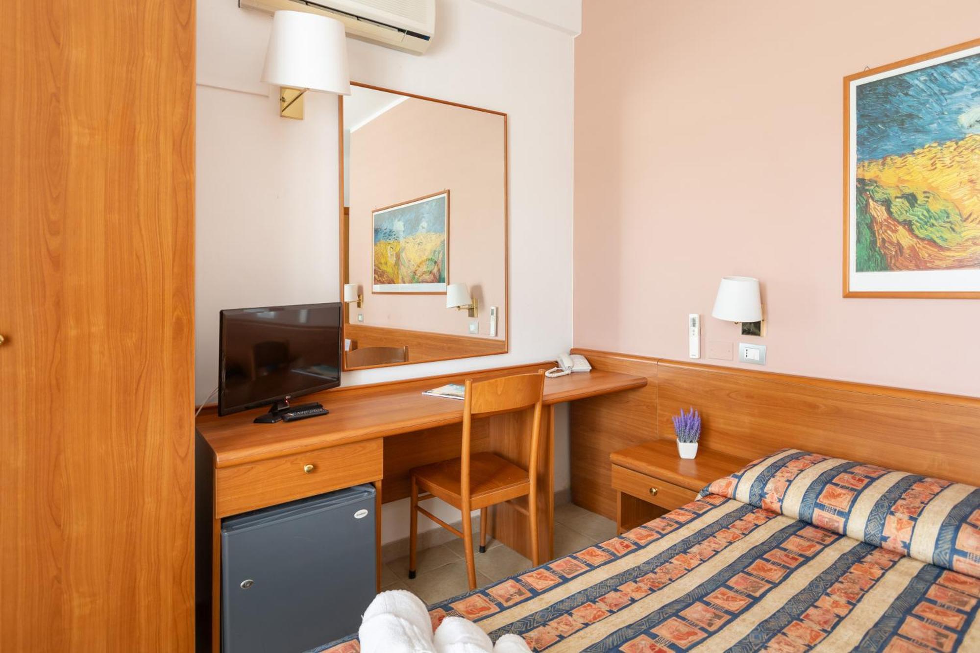 Hotel Palme Gemelle Vieste Eksteriør bilde